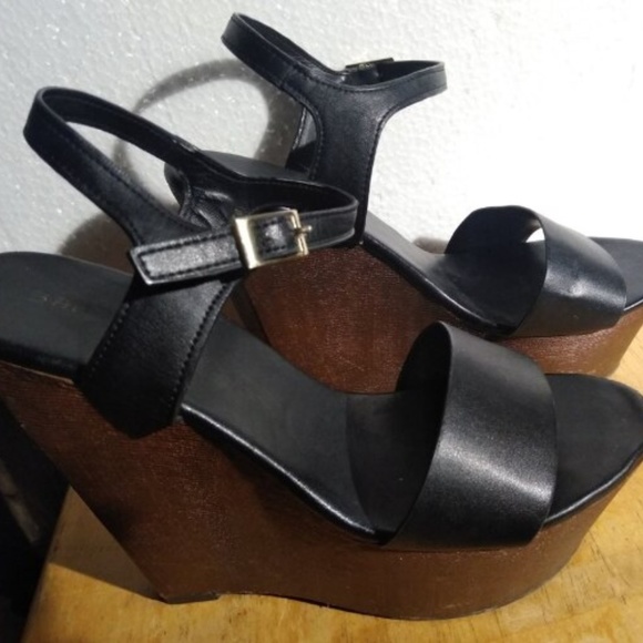 size 12 women's platform sandals